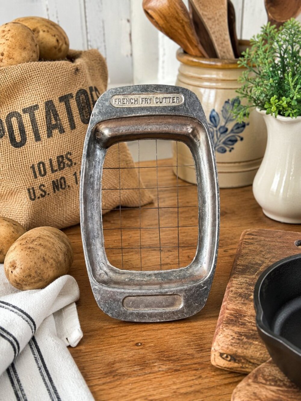 Vintage Metal French Fry Cutter Potato Slicer Kitchen Gadget Farmhouse Decor